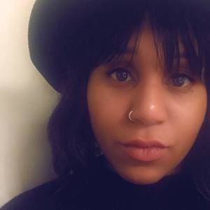 Meet your Posher, Sharifa